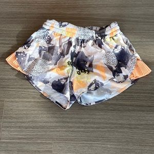 Lululemon athletica ruffle pattern shorts with zipper pocket